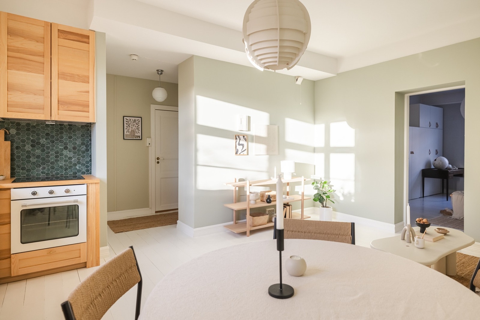 Boligen ble ombygget i 2015 og fremstår som delikat og pen. Galleribilde