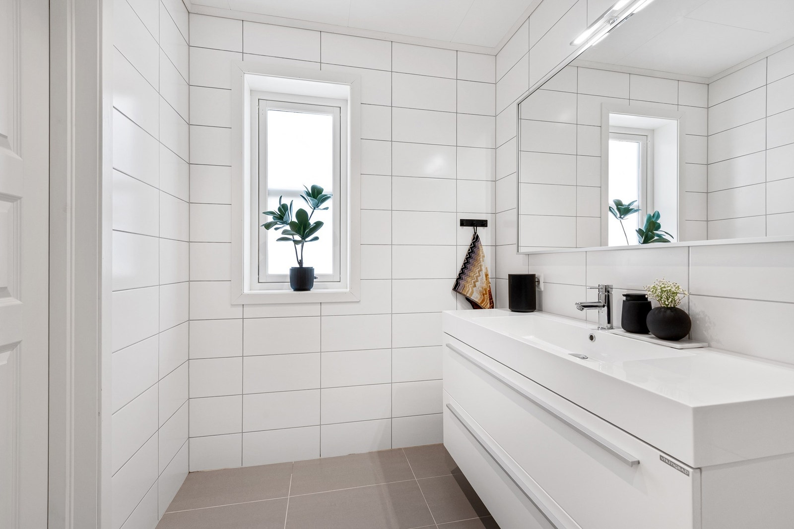 Bad i 1. etasje Galleribilde