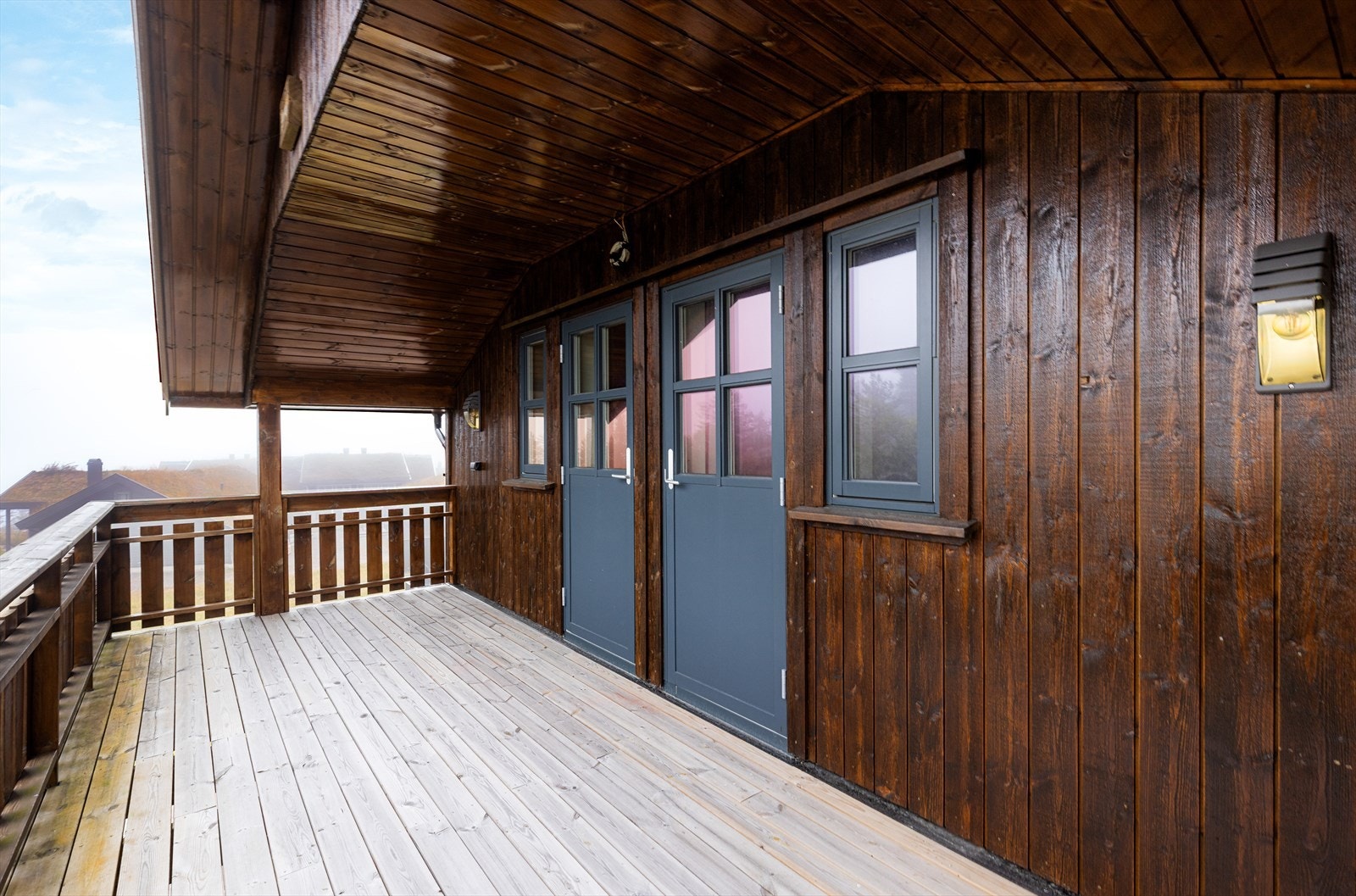 Soveromsbalkong. Galleribilde