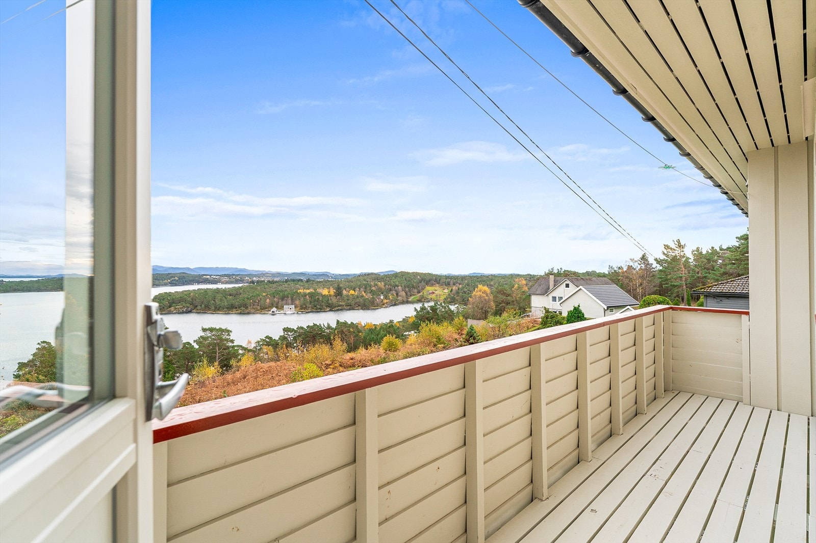 Balkong med nydelig utsikt Galleribilde