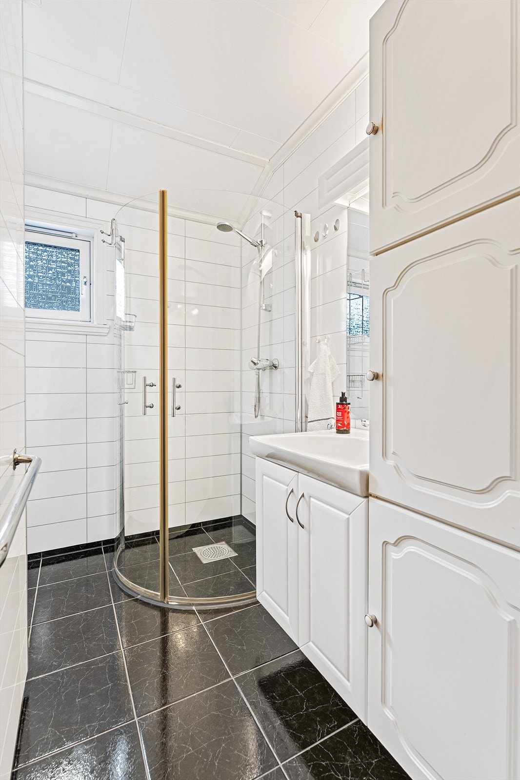 Badet er delvis fornyet i oppgradert i 2017 Galleribilde