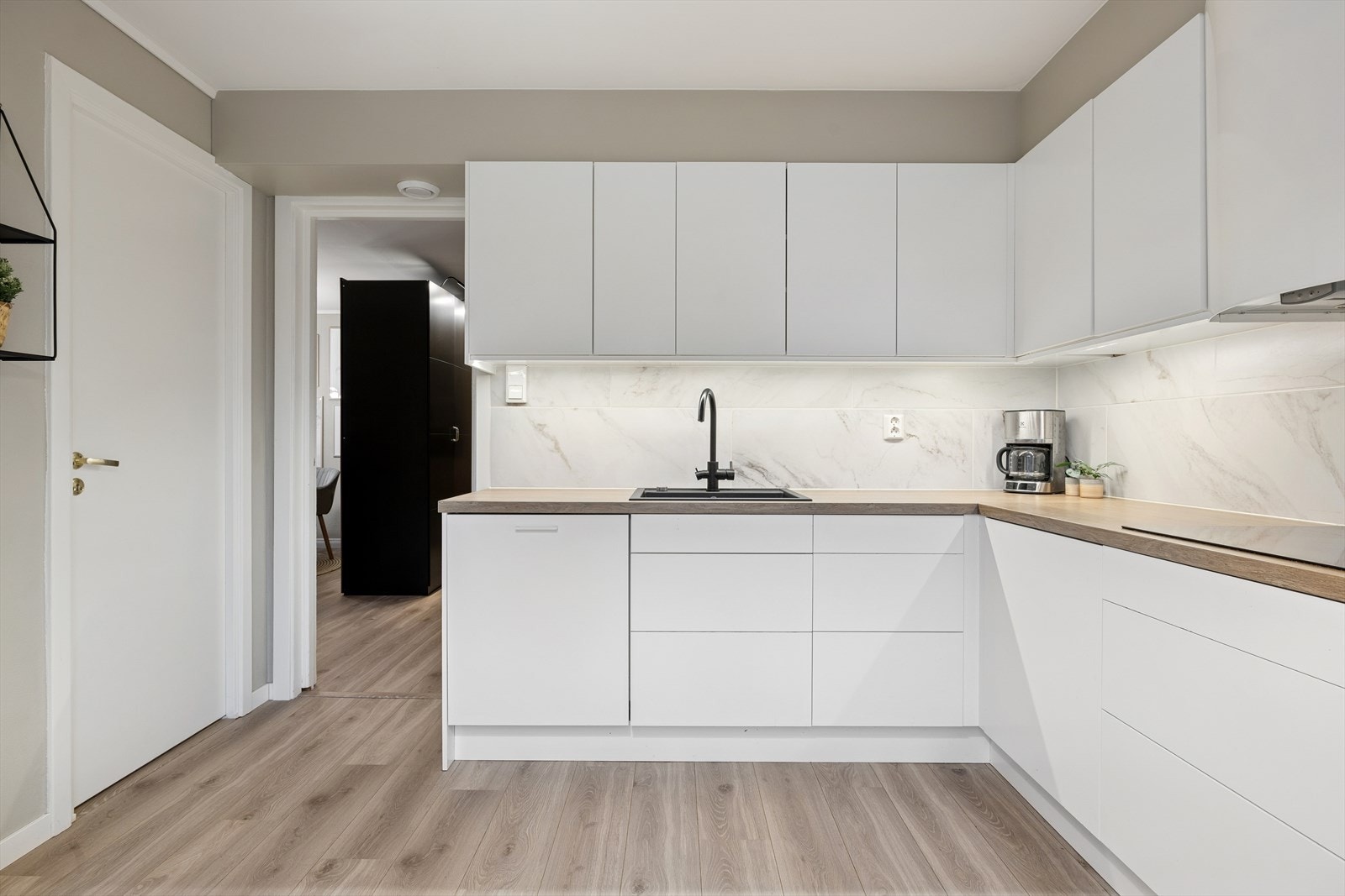 Alt i alt et svært funksjonelt og godt kjøkken som innbyr til gode smaksopplevelser. Galleribilde