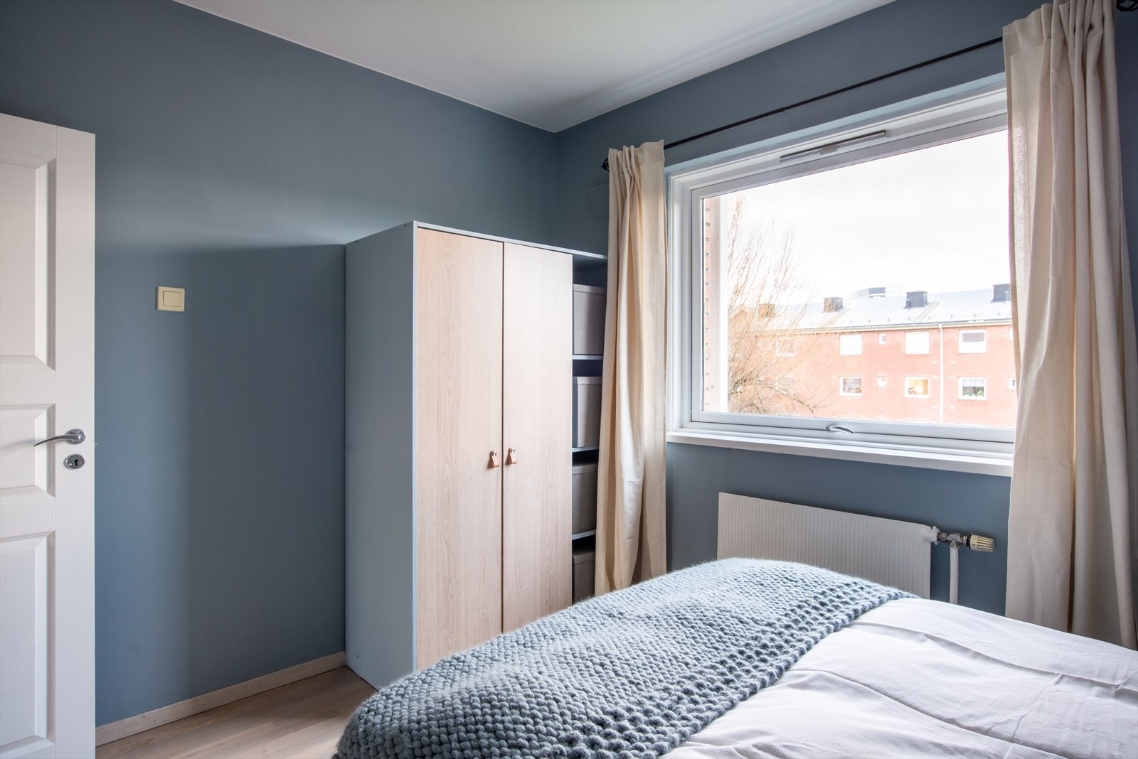 Også dette soverommet vender mot rolige omgivelser. Galleribilde