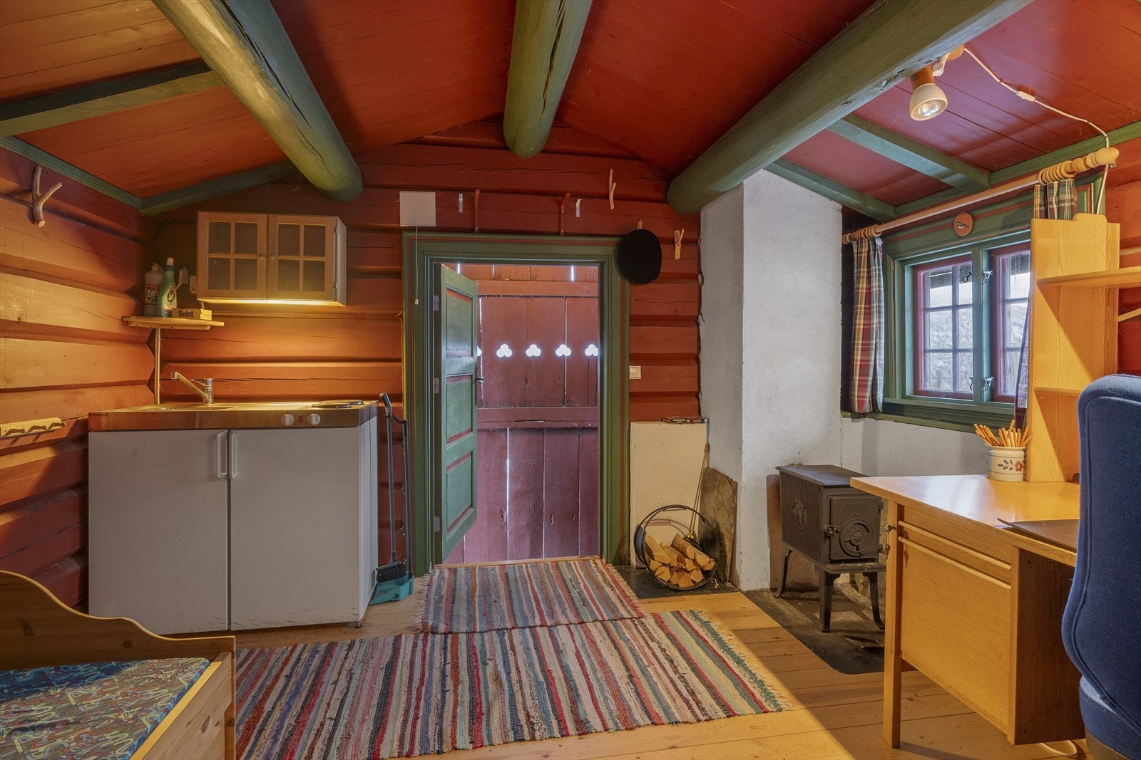 Velkommen inn til skriverstua. Galleribilde