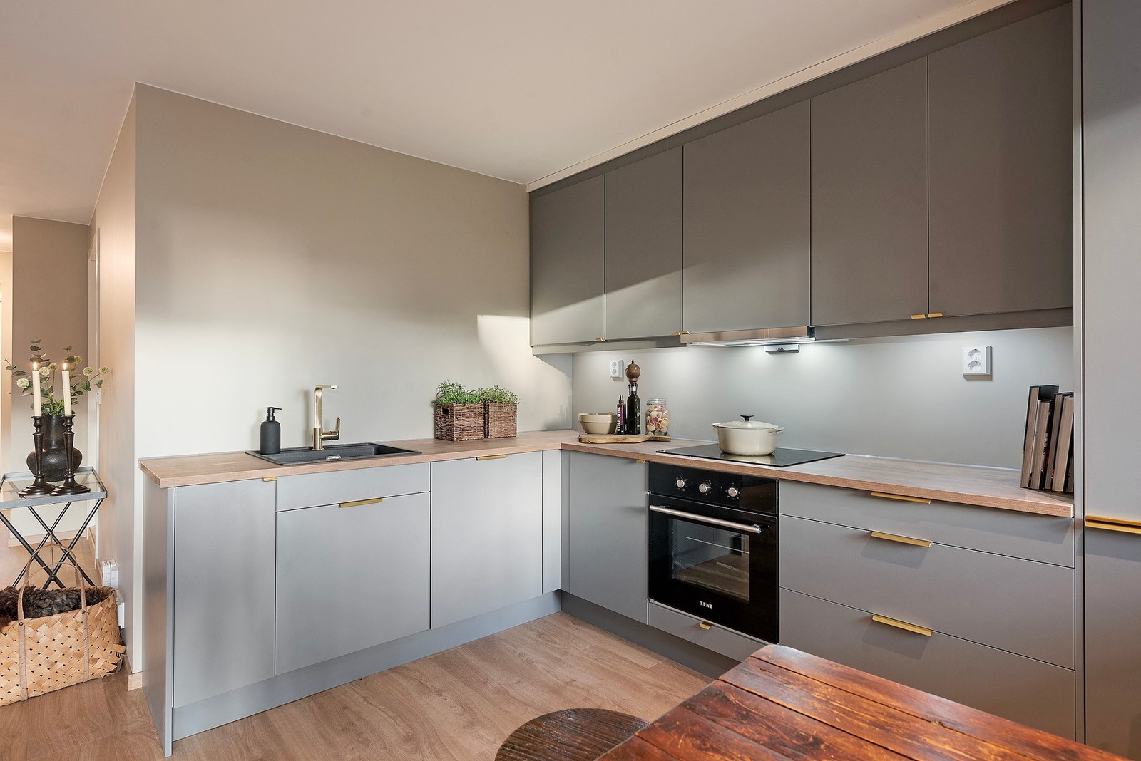 Integrerte hvitevarer, alt ubrukt og helt nytt Galleribilde