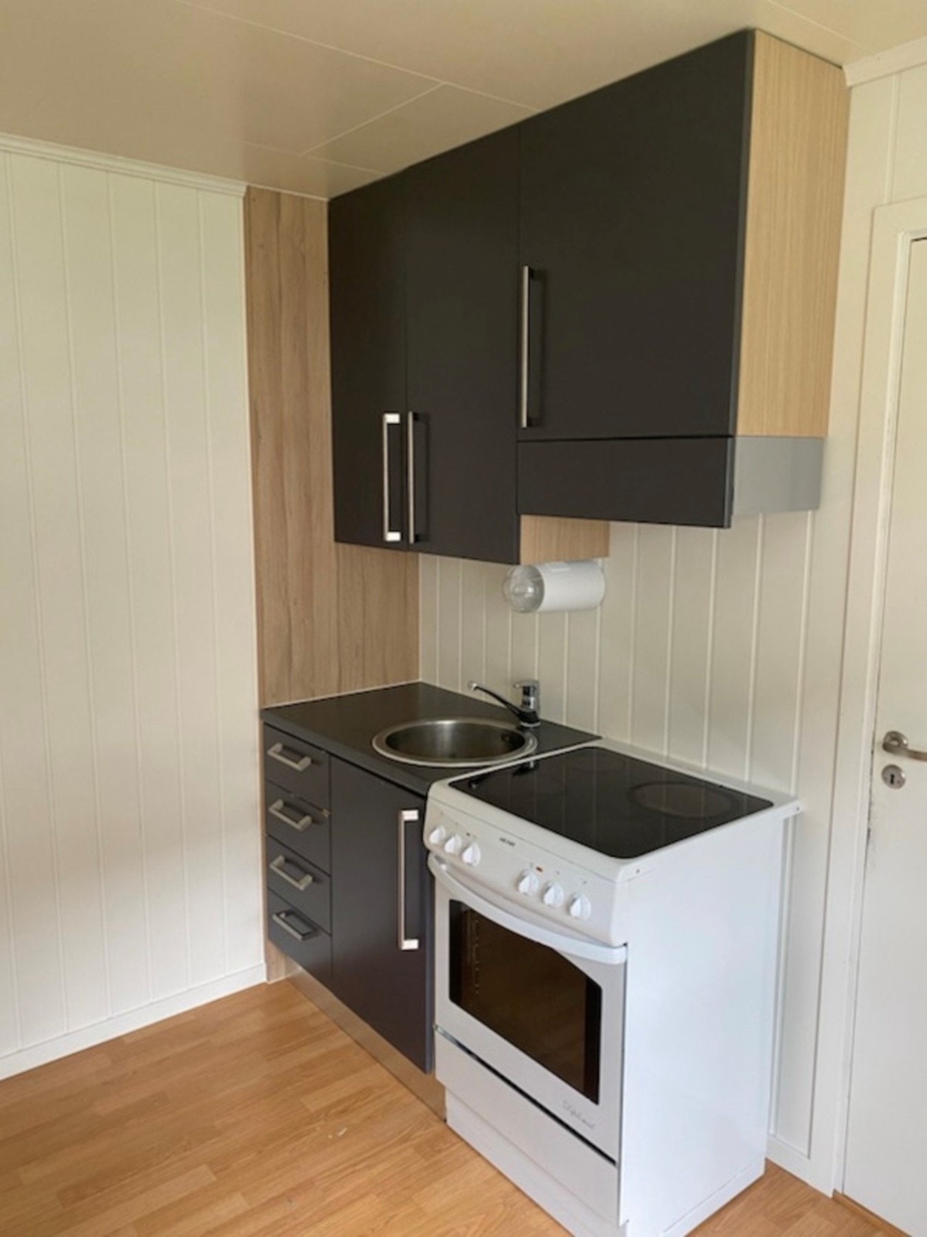 Den leies ut til kr. 6 500,- per mnd Galleribilde