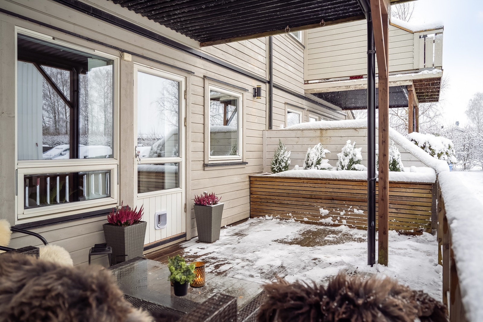 Store deler av den er takoverbygd og kan derfor brukes på dager med dårligere vær Galleribilde