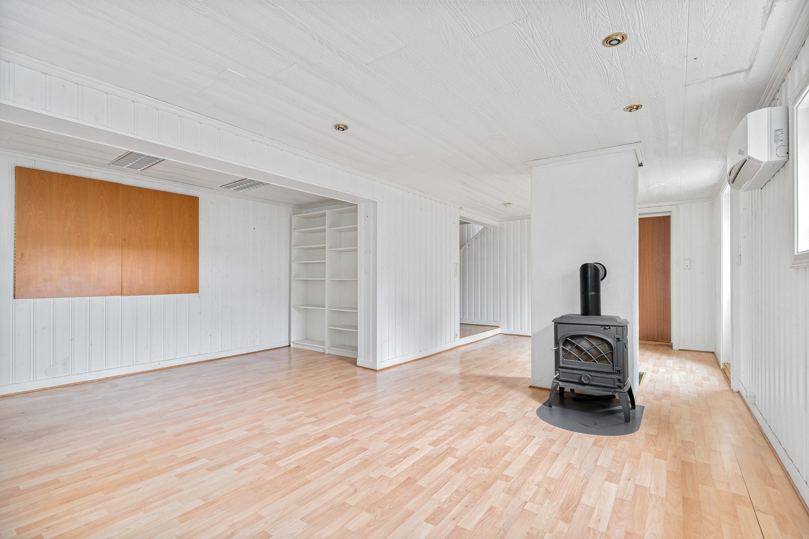 Et perfekt lerret for den som vil skape noe eget - med arealene som gir rom for både kreativitet og funksjonalitet Galleribilde