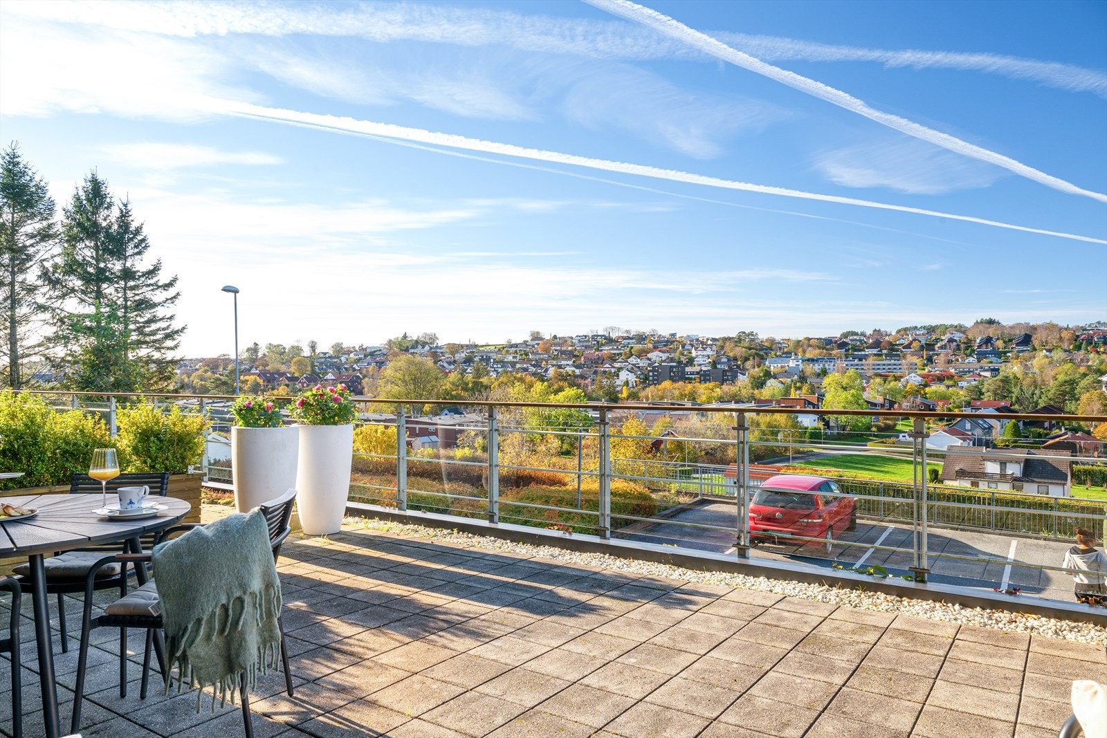 Perfekt for både hverdagsbruk og sosiale sammenkomster. Galleribilde