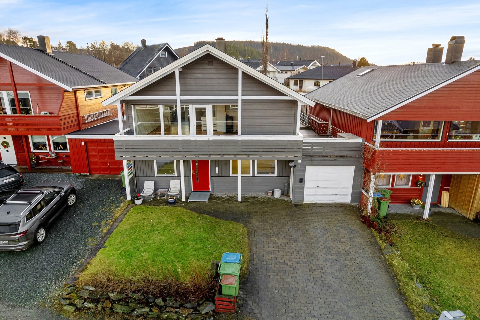 Eiendomsmegler1 ved Morten Løvseth presenterer: Skolevegen 3. Galleribilde