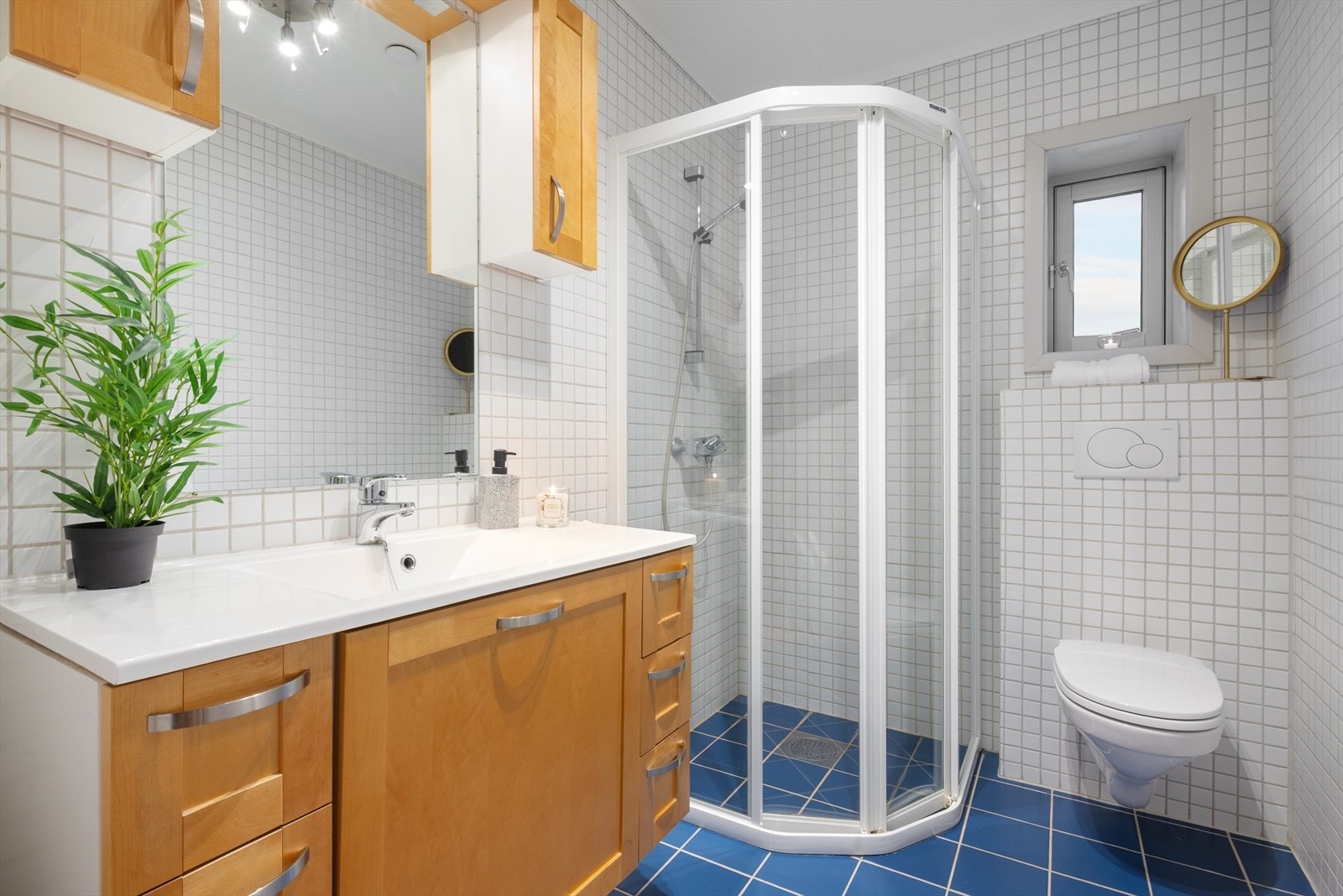 Bad i 2. etasje. Galleribilde