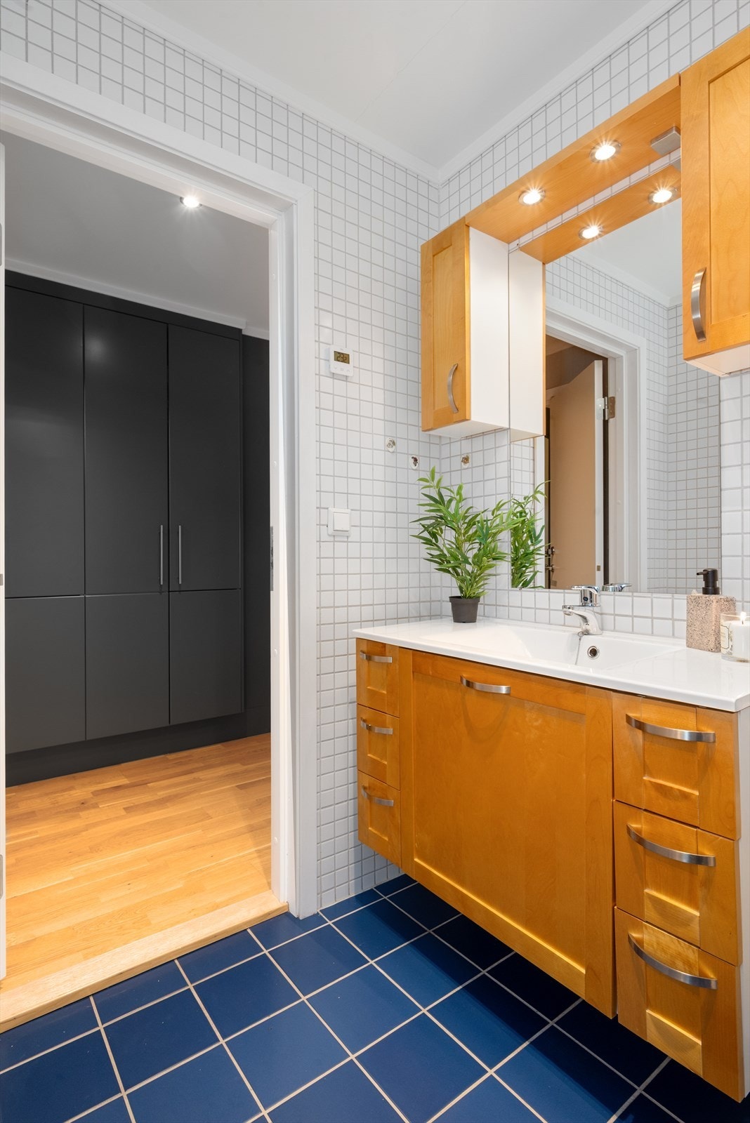 Bad i 2. etasje. Galleribilde