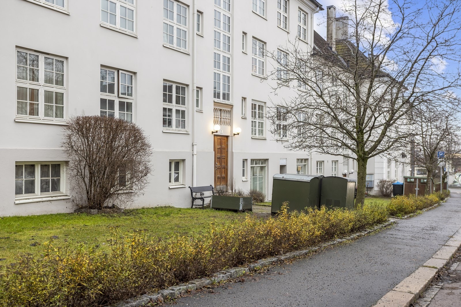 Velkommen til Rosenhoff kvartal 1. Et nydelig bygg i et meget koselig område. Galleribilde