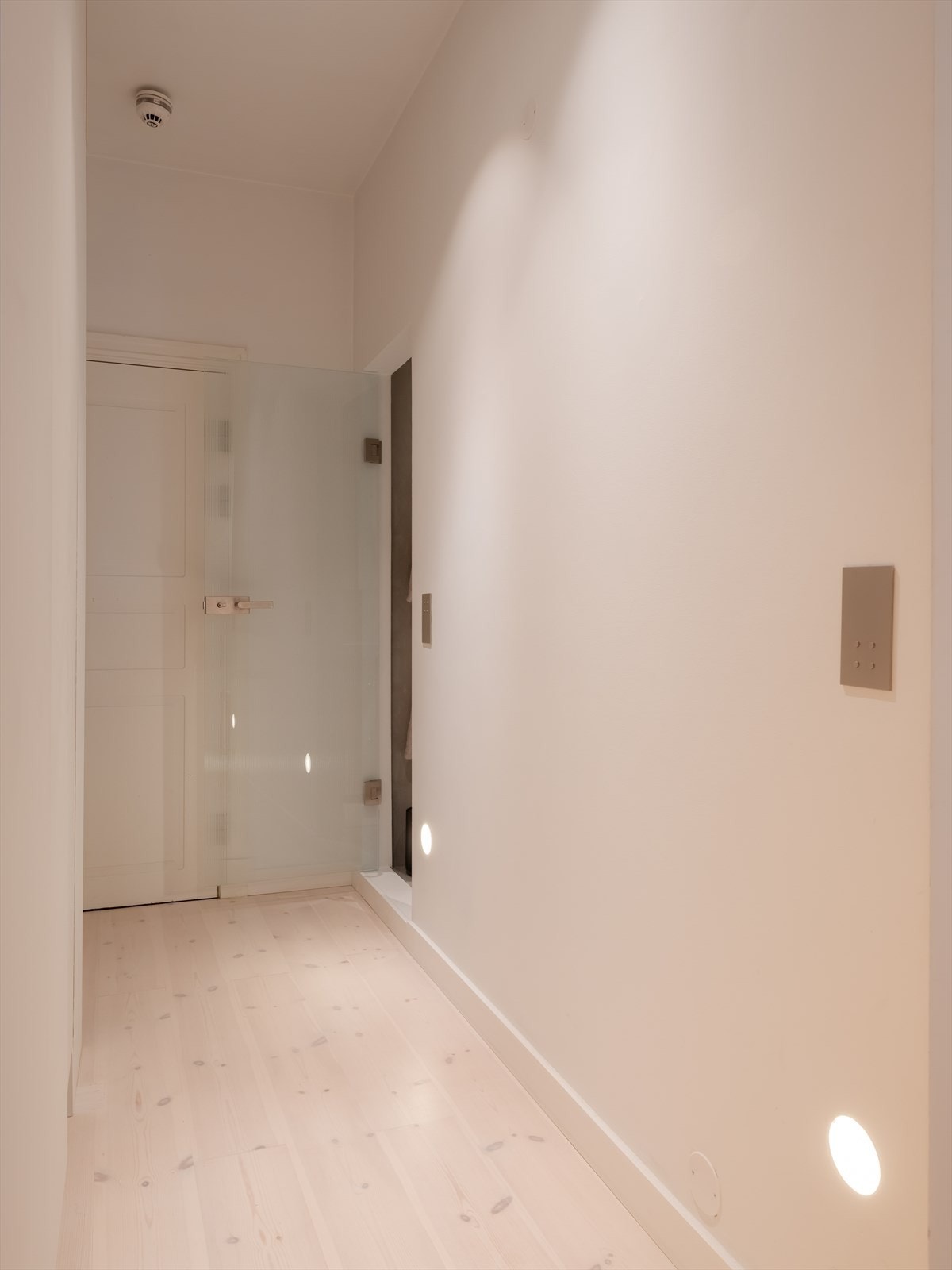 Entré. Galleribilde