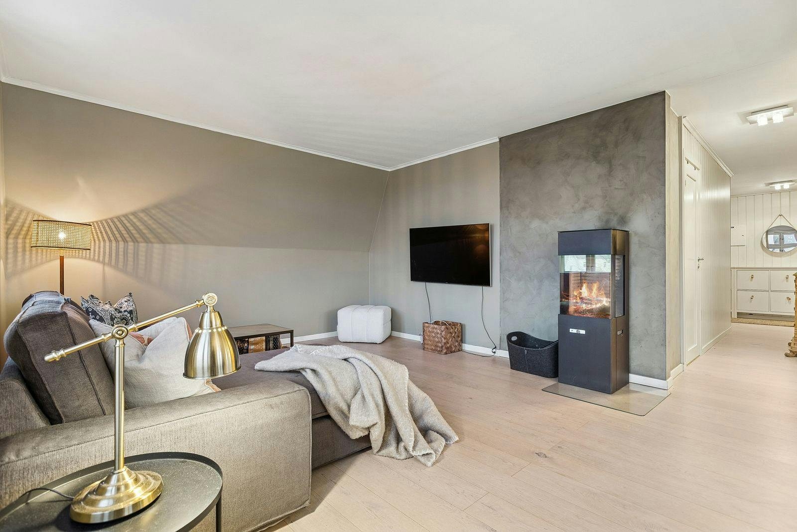 Gjennomgående god standard og møblert med moderne inventar Galleribilde