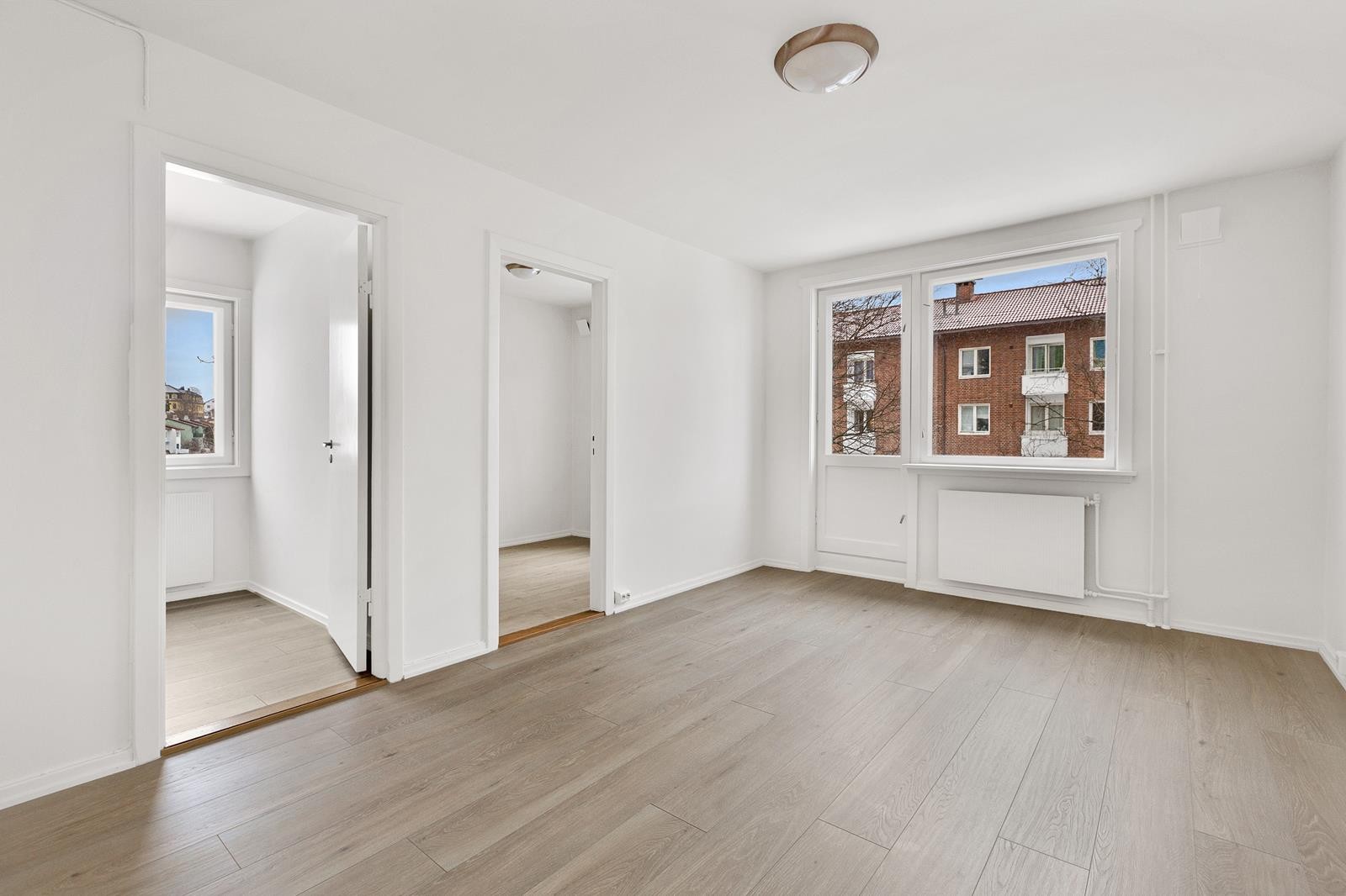 Lekker 2-roms i 3. etasje med balkong og separat kjøkken Galleribilde