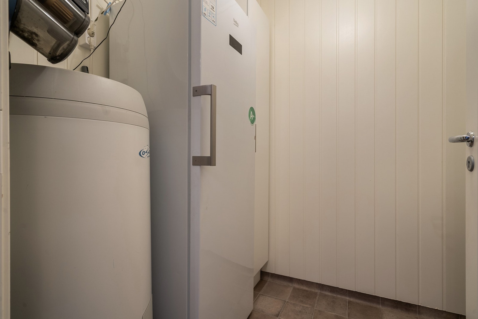 Vaskerom Galleribilde