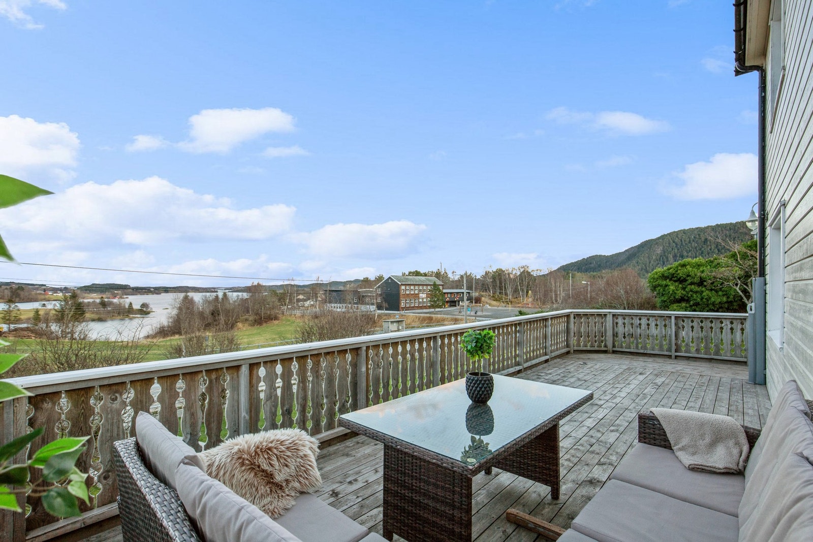 Solrik terrasse Galleribilde