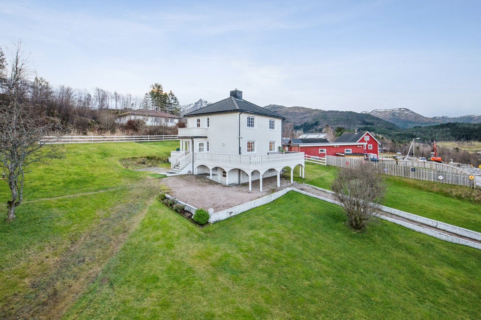 Pen opparbeidet tomt. Galleribilde