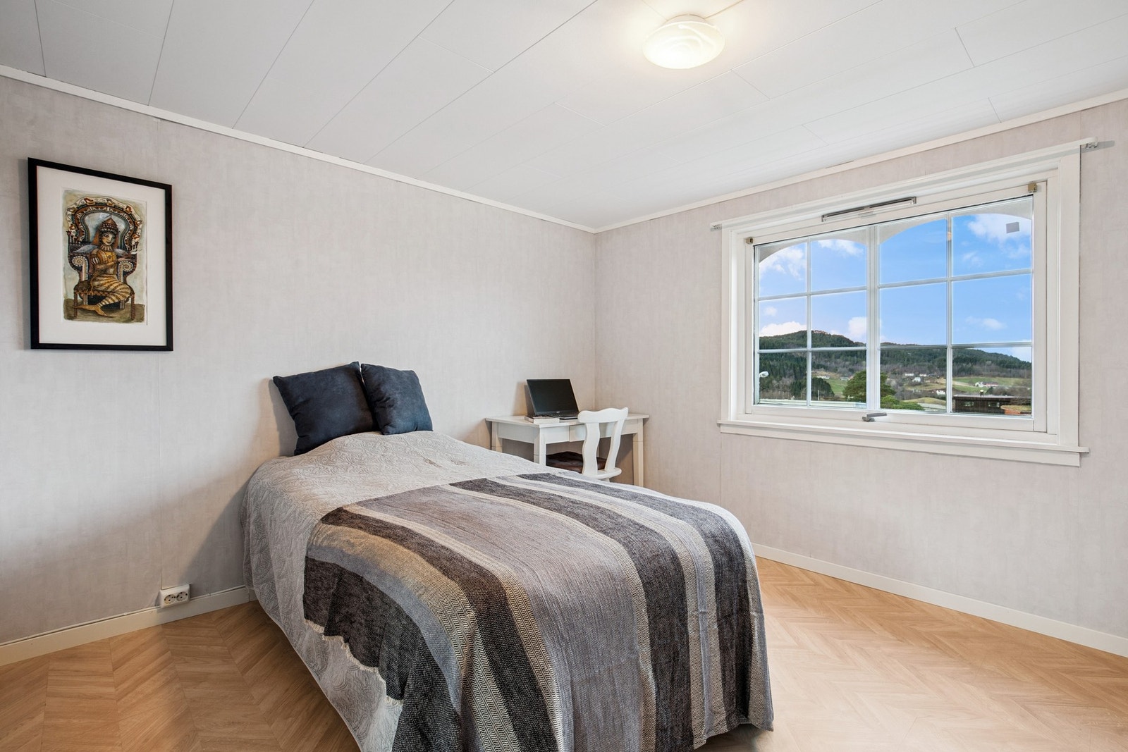 Ett av tre soverom Galleribilde