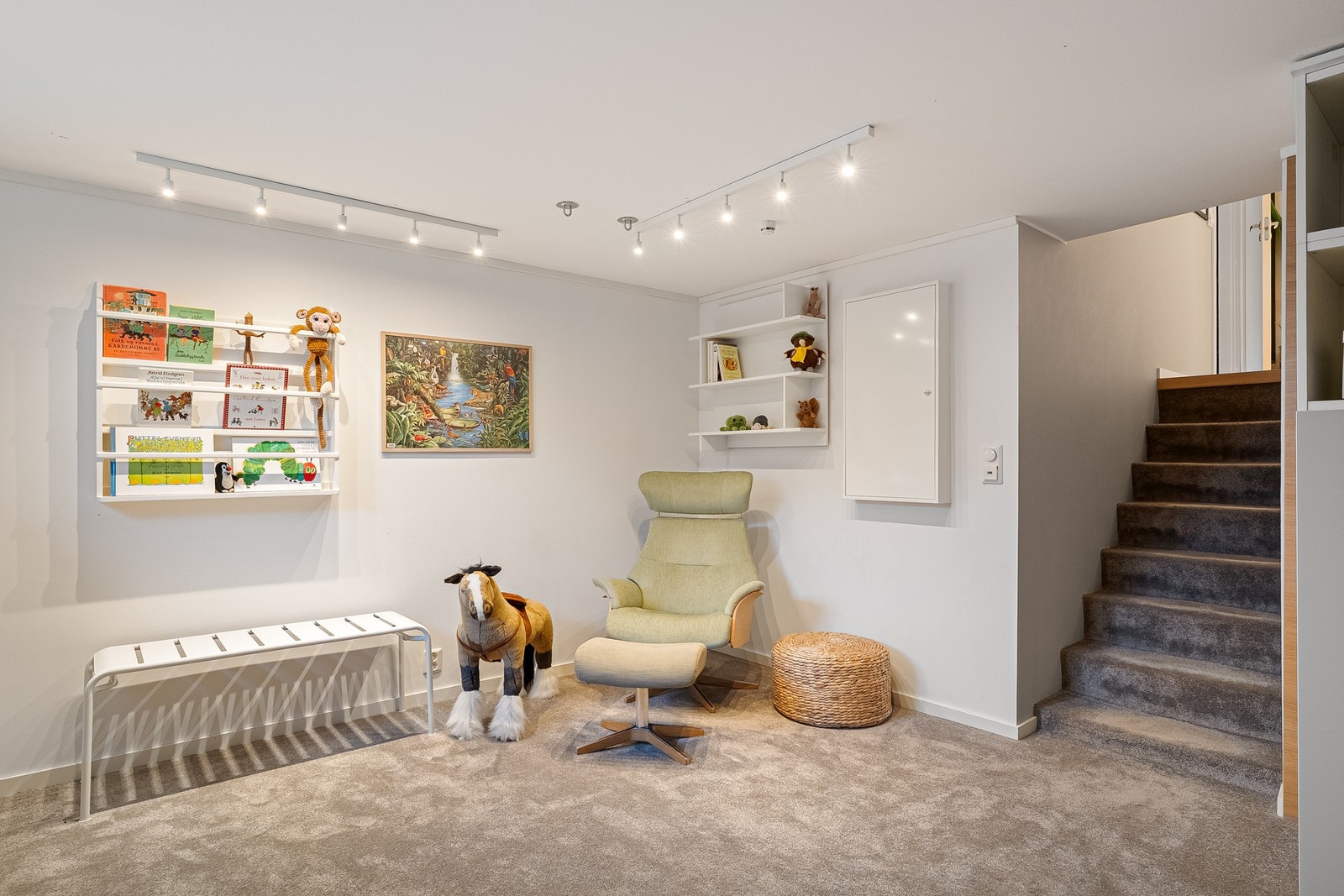 Kjellerstue. Galleribilde