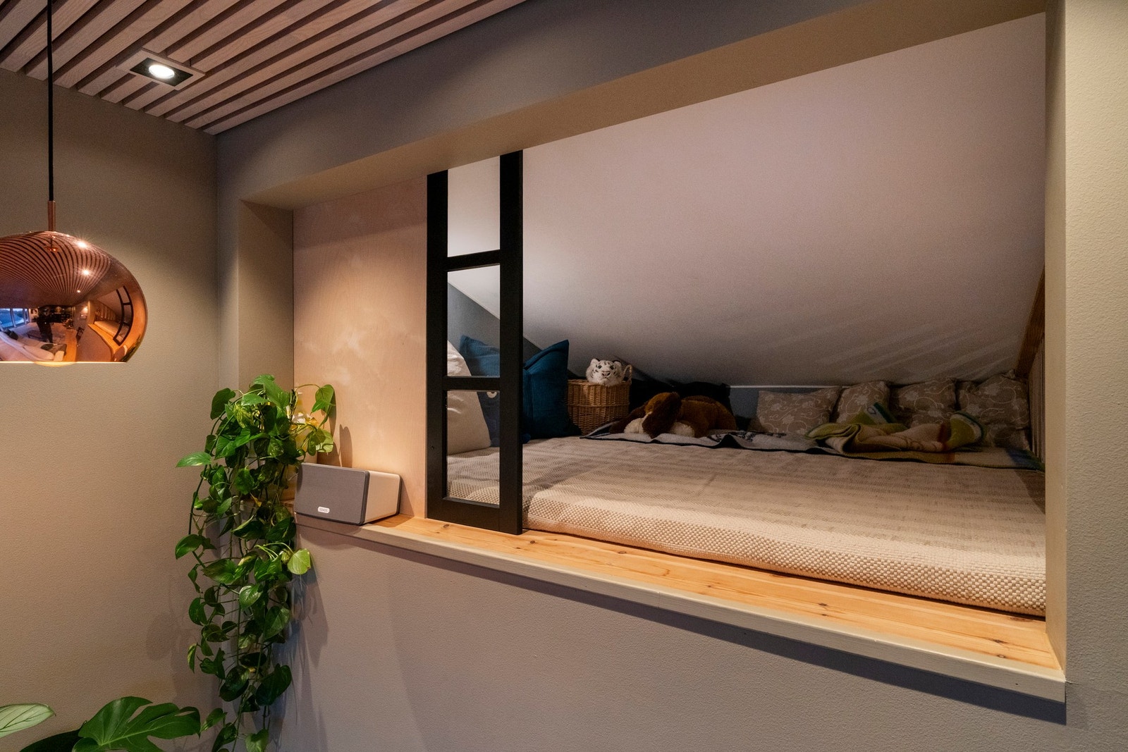 Plassbygd lekerom til barna over stuen. Galleribilde