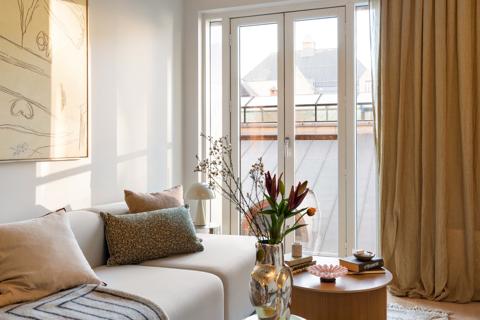 Fransk balkong med fint lysinnslipp og hyggelig utsyn. Galleribilde