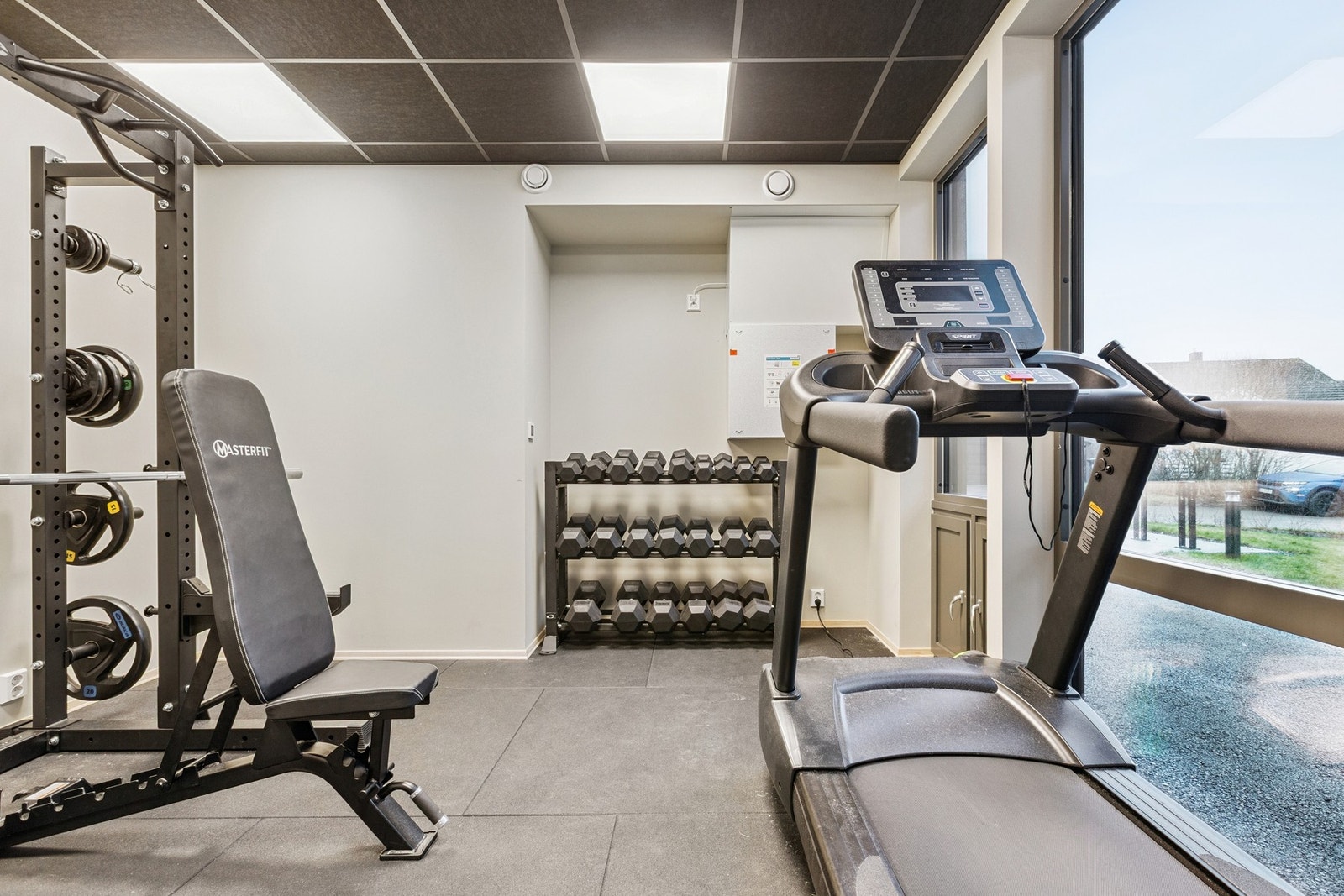 Felles treningsrom i bygget. Galleribilde