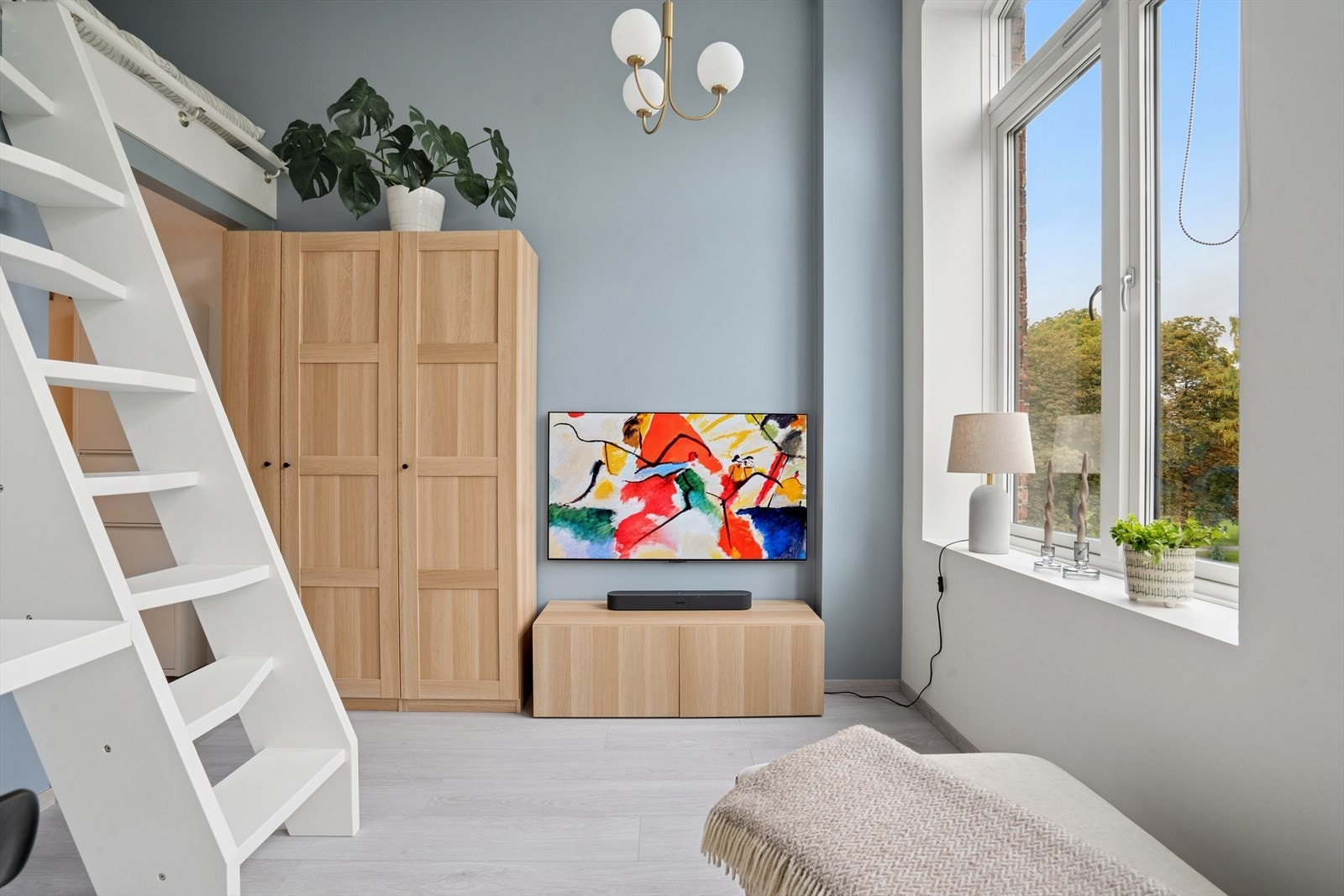 Leiligheten har gjennomgående fin standard. Galleribilde