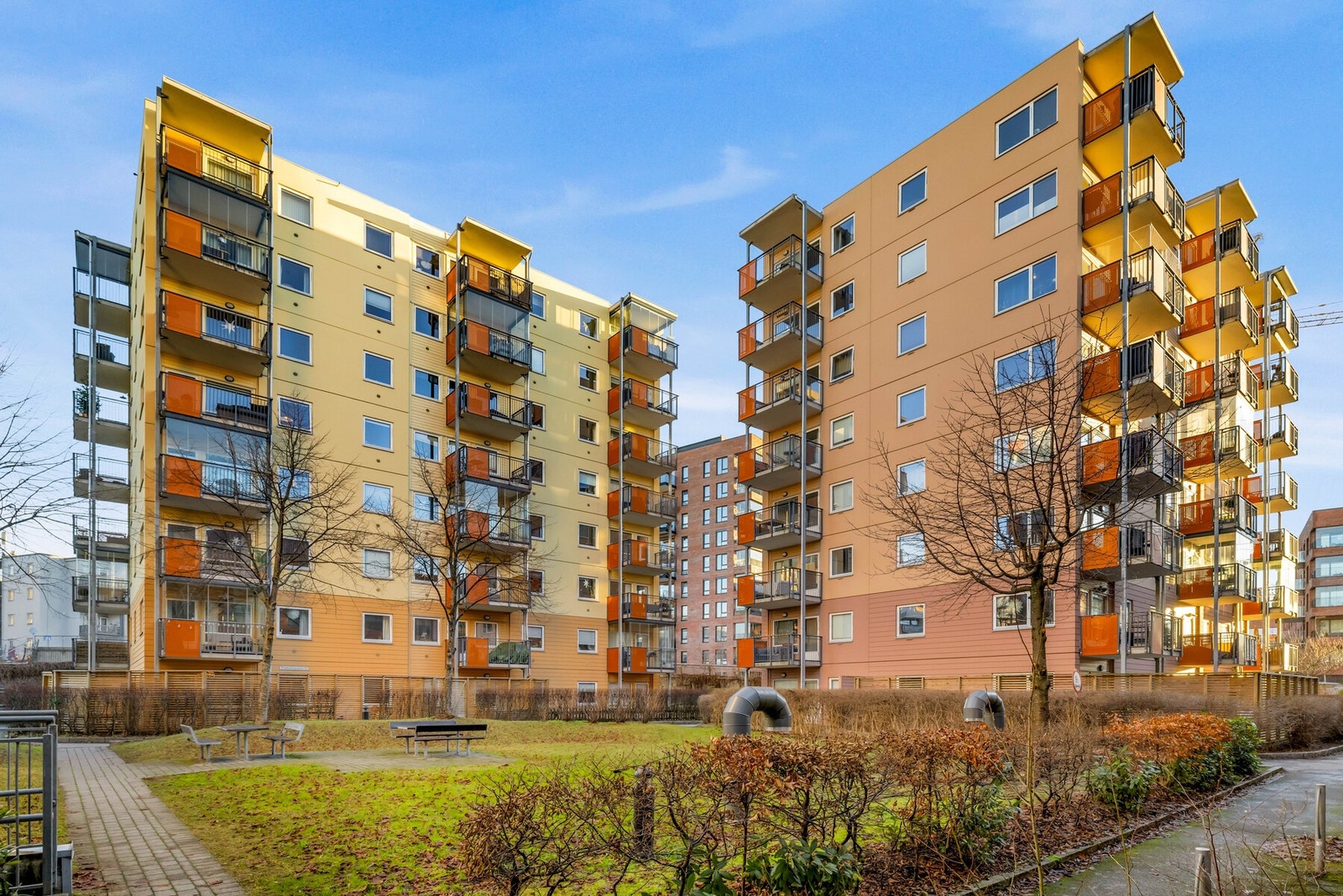 Hyggelige fellesområder med flere sitteplasser. Galleribilde