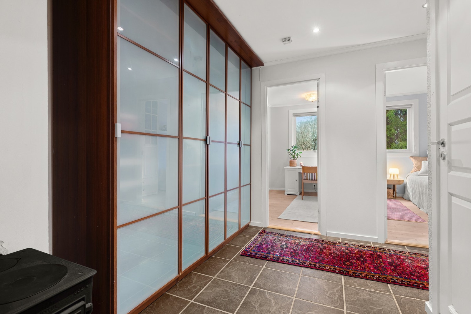 God plass til oppbevaring av yttertøy. Galleribilde