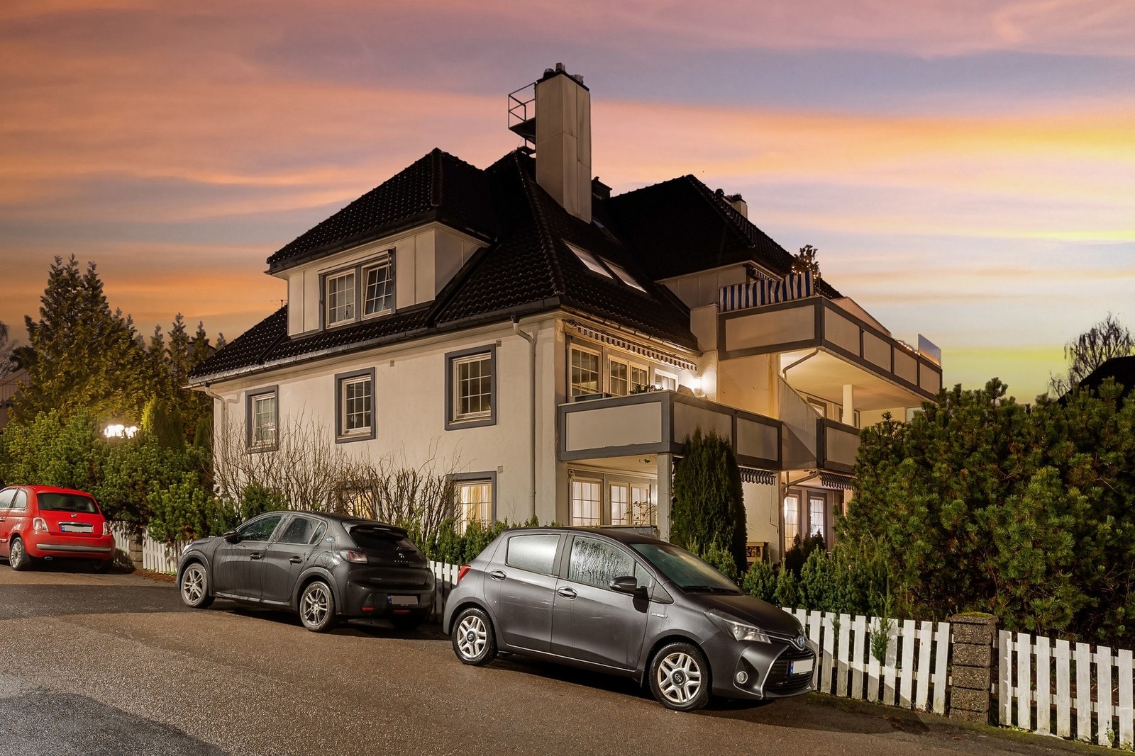 Velkommen til C. A. Torstensens vei 55 - Presentert av Synnøve Nyhagen -Eie Eiendomsmegling.
Foto: Zovenfra Galleribilde