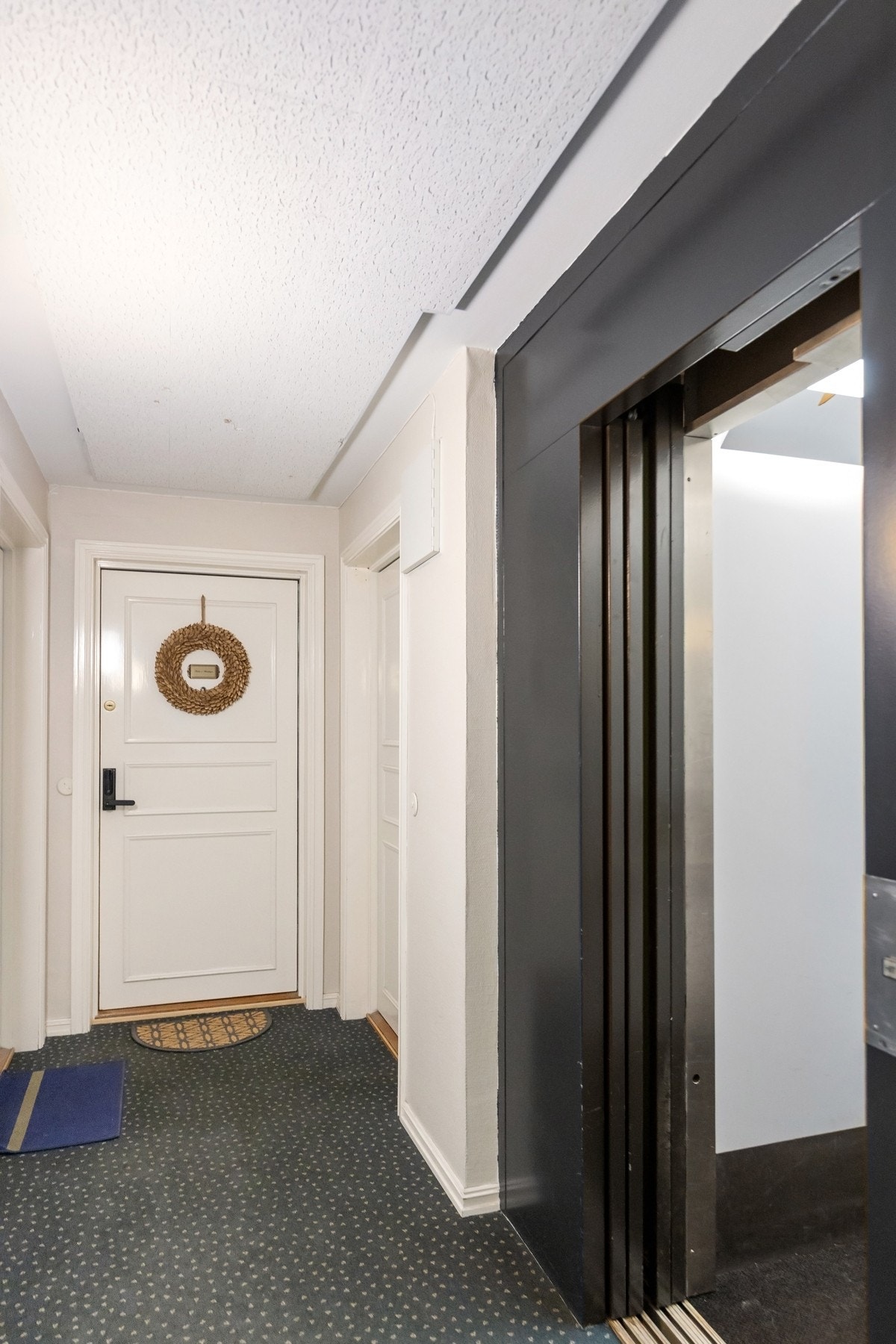 Heis i bygget for enkel adkomst. Galleribilde