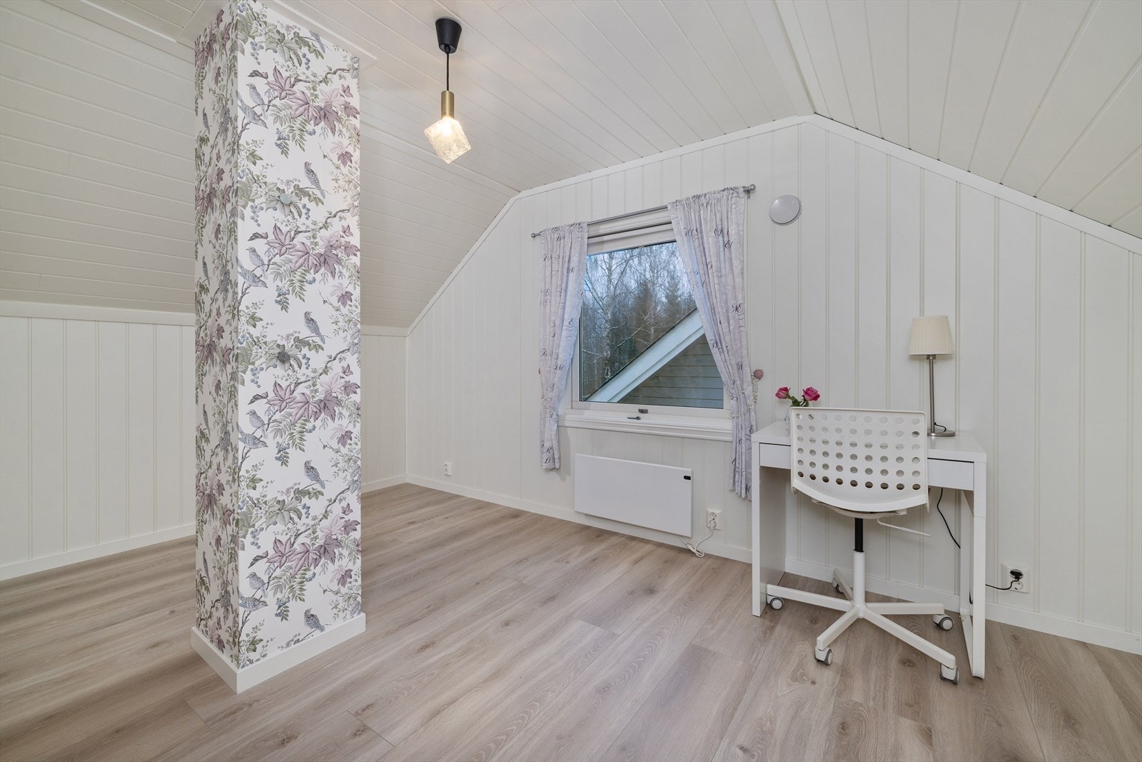 Soverom 1 i 2. etg. Galleribilde