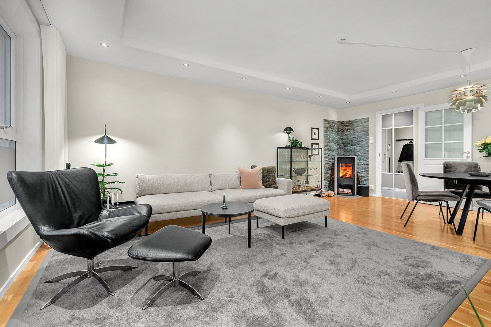 Vedovn gir lun varme på kalde dager Galleribilde