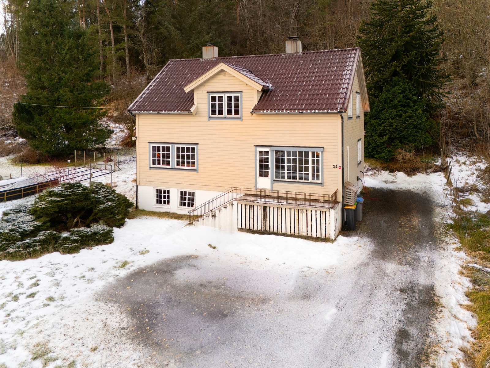 EiendomsMegler 1 har gleden av å presentere Kyrkjestien 34! Foto: Jc Eiendomsfoto (John Colbensen). Galleribilde