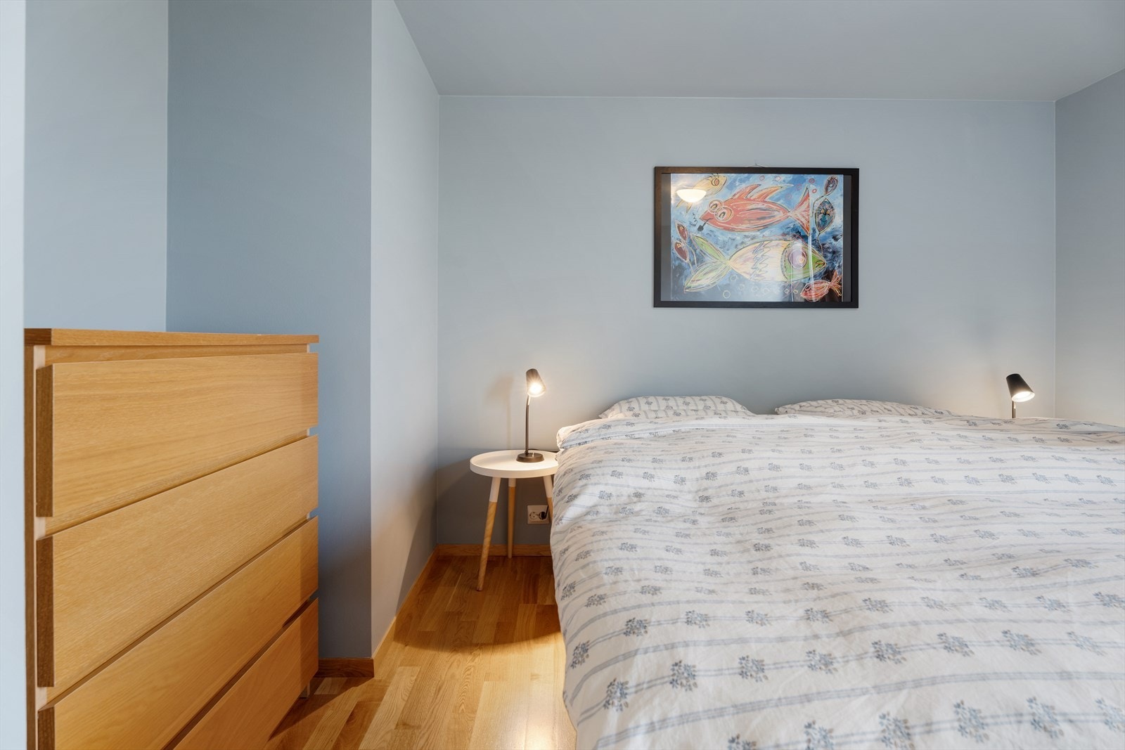 Soverom nr. 2 er også av god størrelse og har god plass til dobbeltseng Galleribilde