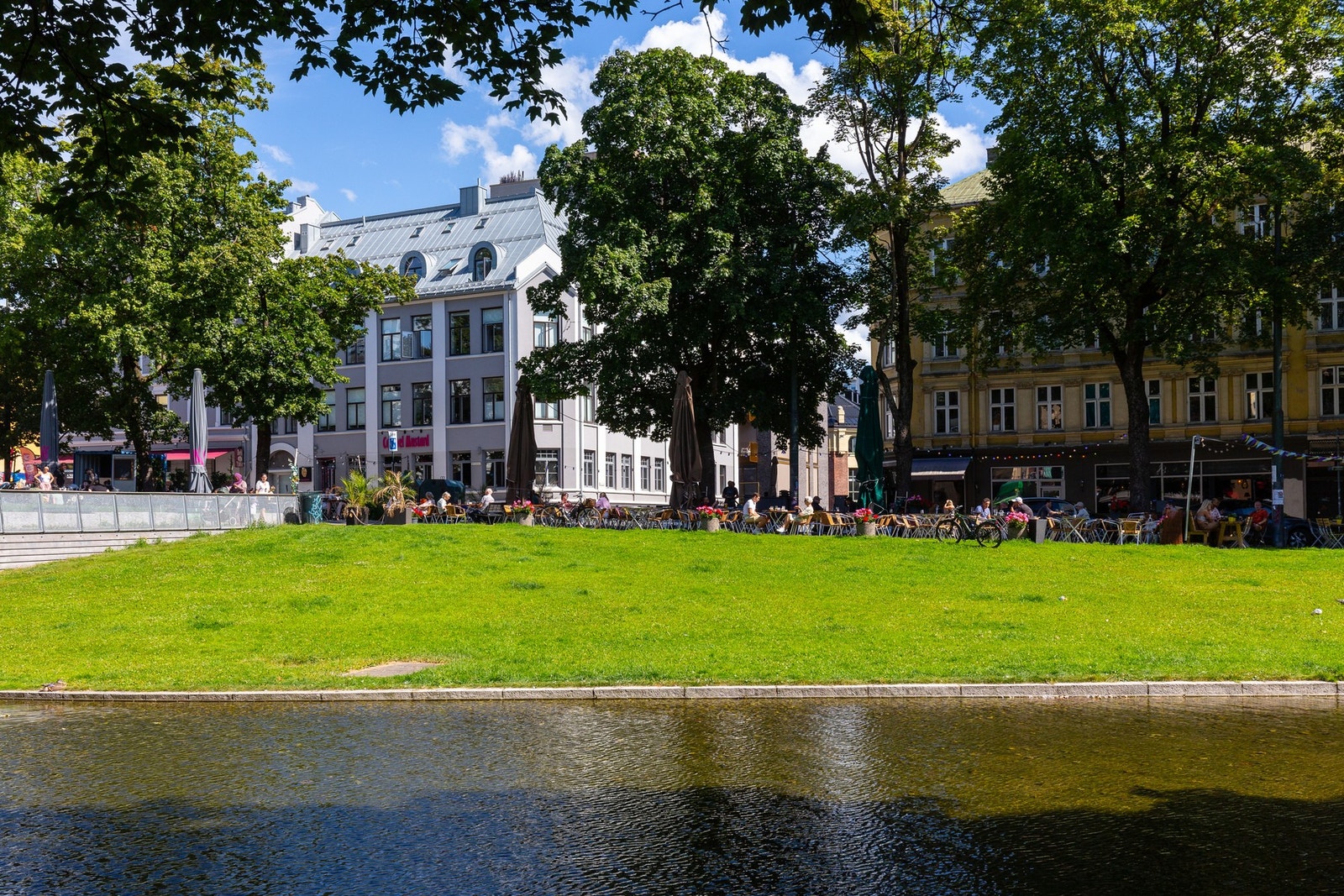 Nærområde - Kort vei til Kiellands Plass. Galleribilde