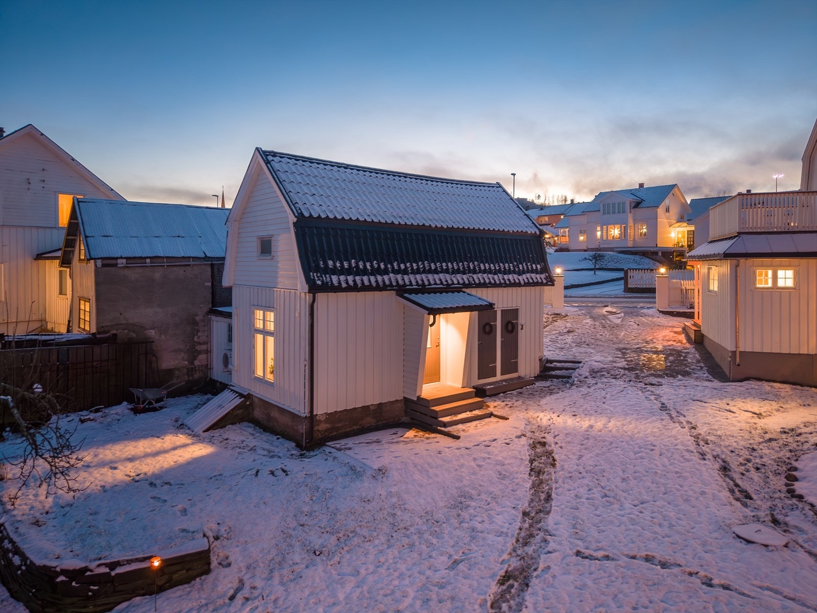 I tillegg har eiendommen et uthus på 54 kvm. Galleribilde