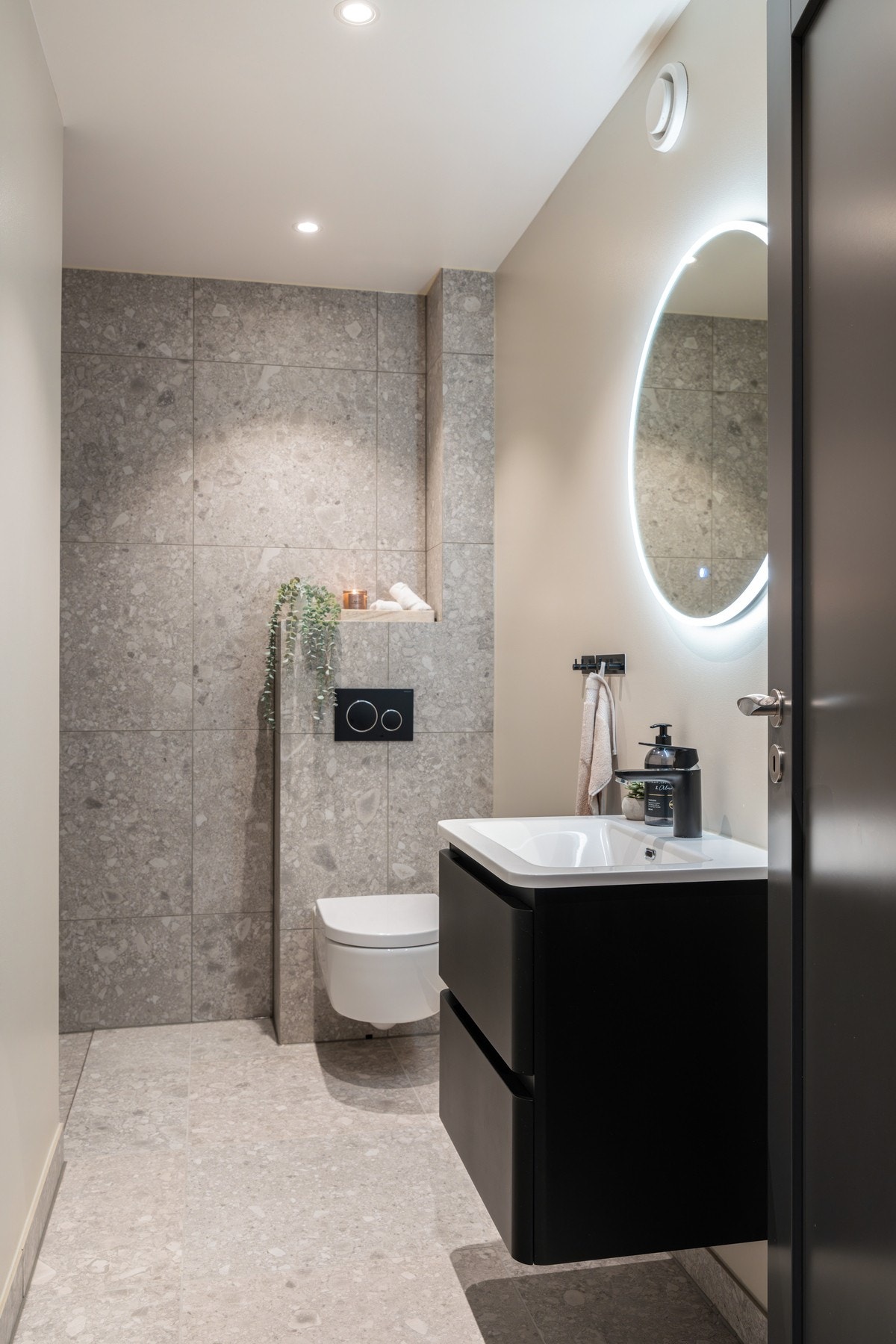 Lunt og innbydende bad fra 2022. Galleribilde