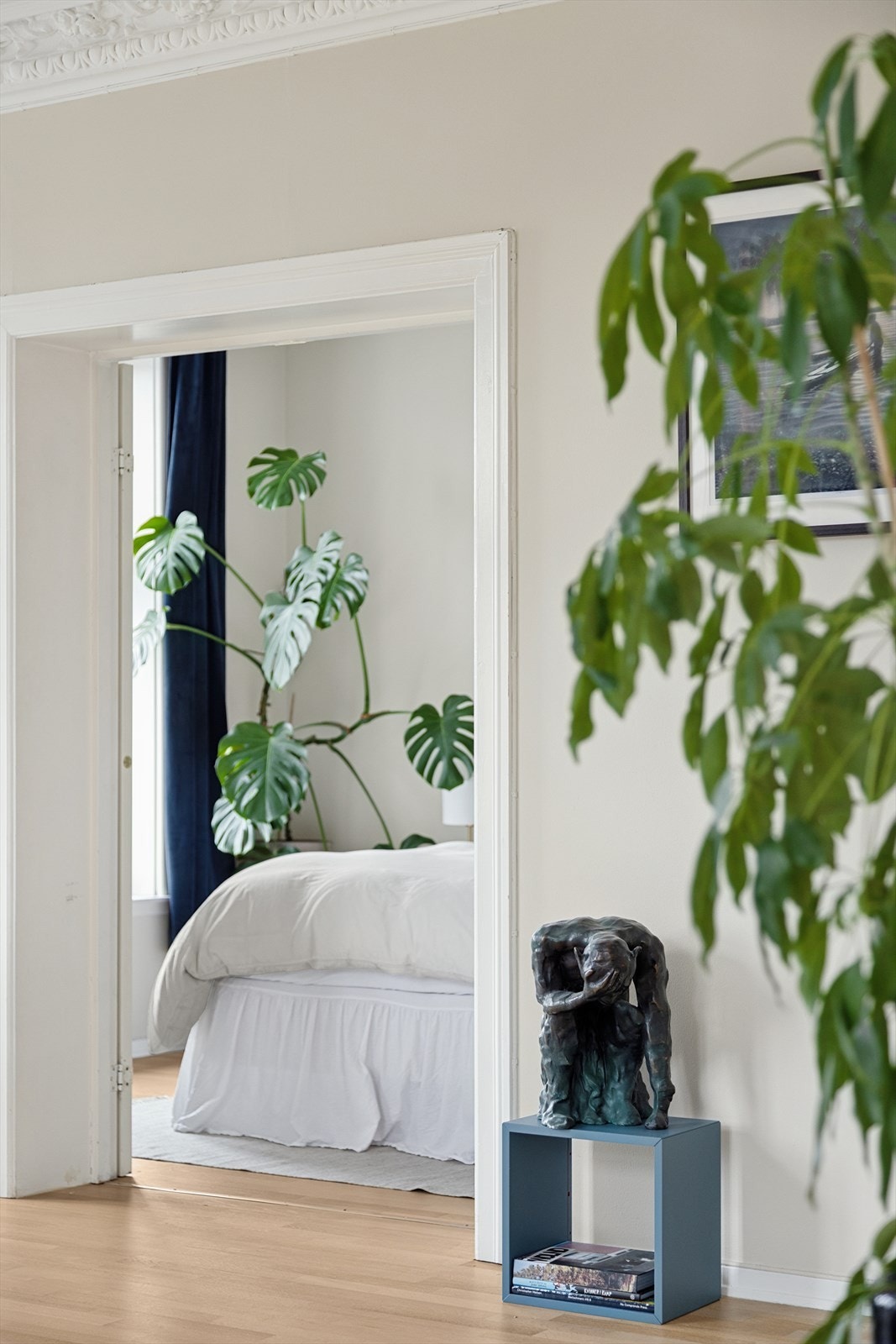 Boligen inneholder hele 3 soverom, hvorav soverom 3 i dag er benyttet som ekstra stue. Galleribilde