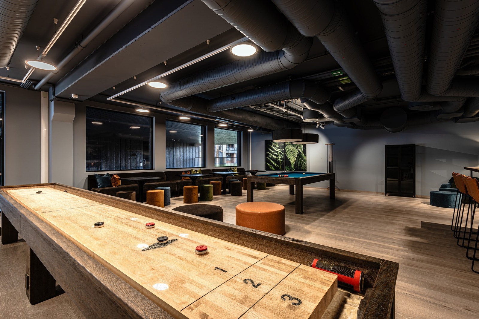 Felles aktivitetsrom med spill. Galleribilde