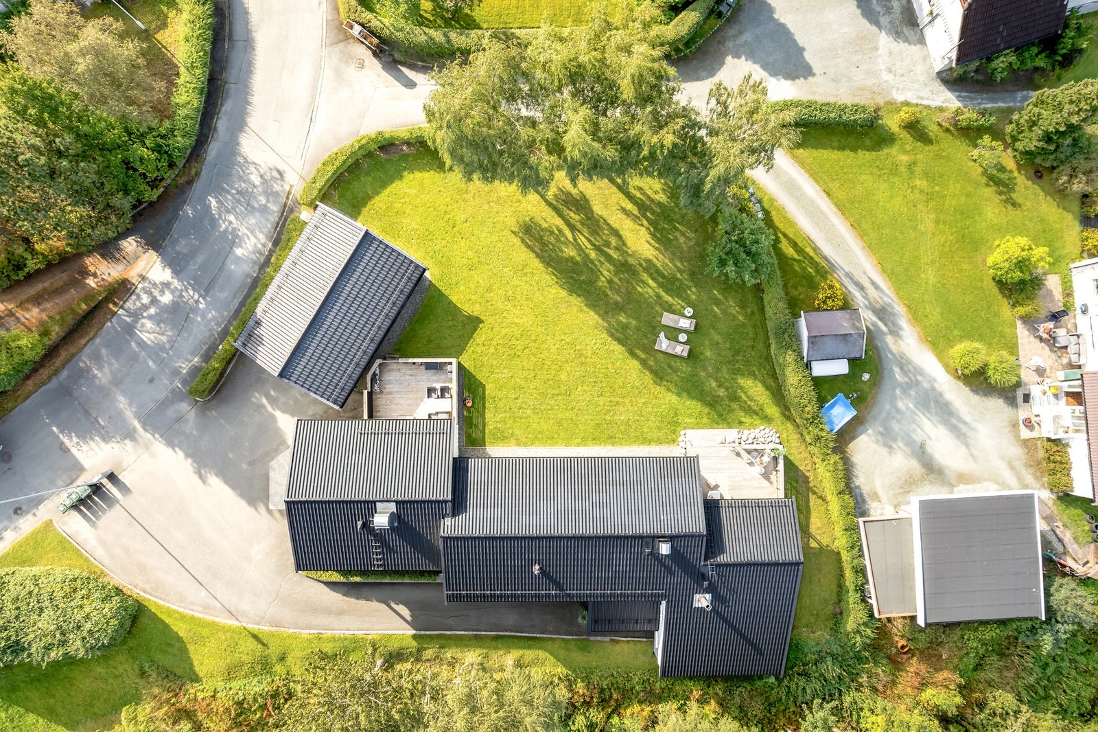 Velkommen til Neptunvegen 9 - presentert av Sigbjørn Shaswar-Vestå v/EM1. Galleribilde