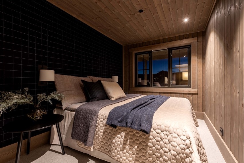 Teppebelagte gulv bidrar til en varm og behagelig atmosfære Galleribilde