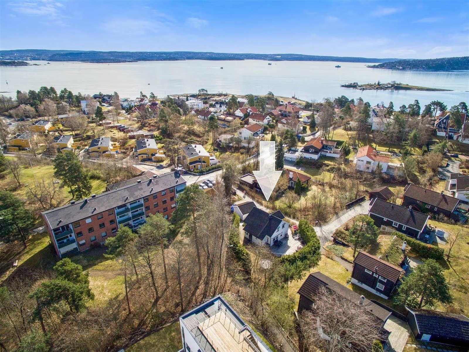 Her, i vakre, rolige og sentrale omgivelser, kan du skape et godt hjem Galleribilde