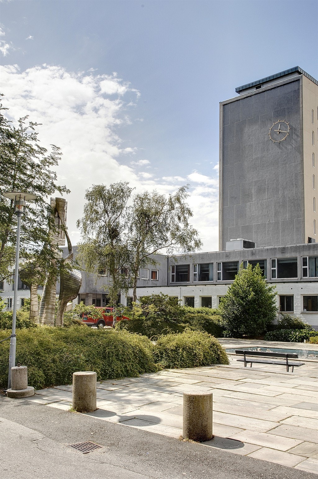 Gang- og sykkelavstand til NHH Galleribilde