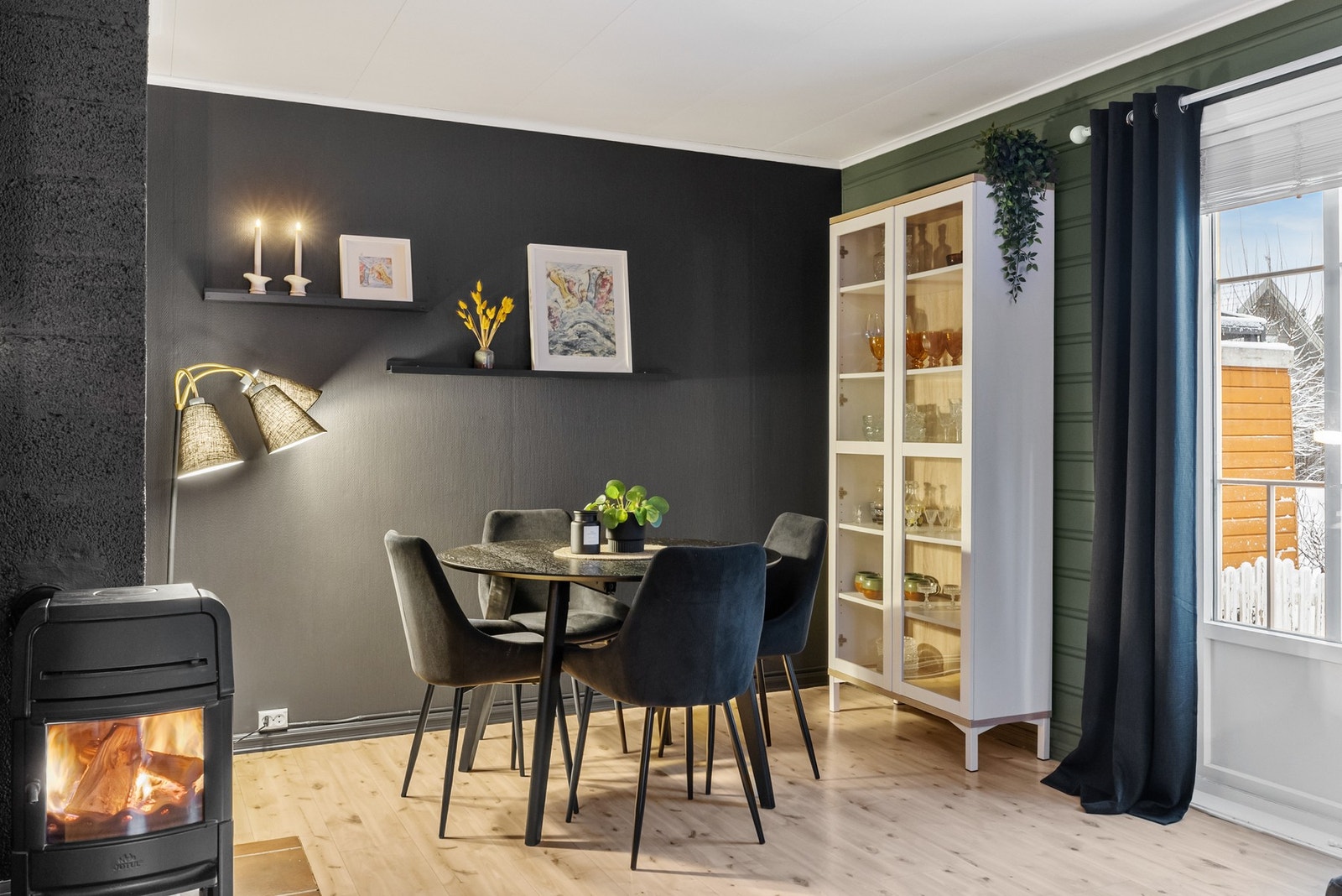 Det er foretatt oppmaling av innvendige overflater Galleribilde