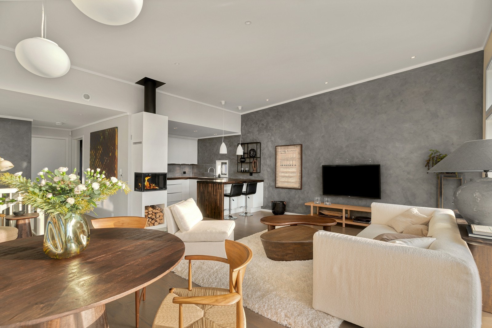 Spisestue og stue Galleribilde