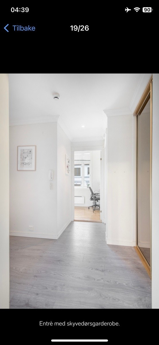 Gang og inn til soverom Galleribilde