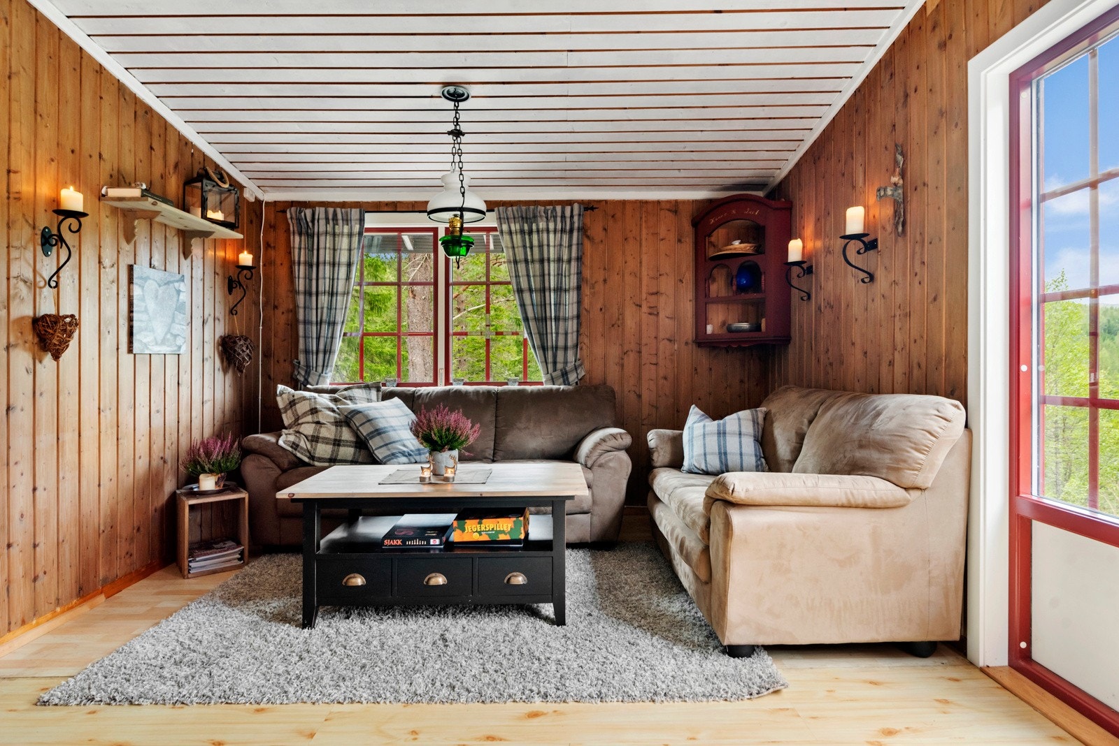 Fantastiske jakt- og turmuligheter i umiddelbar nærhet Galleribilde